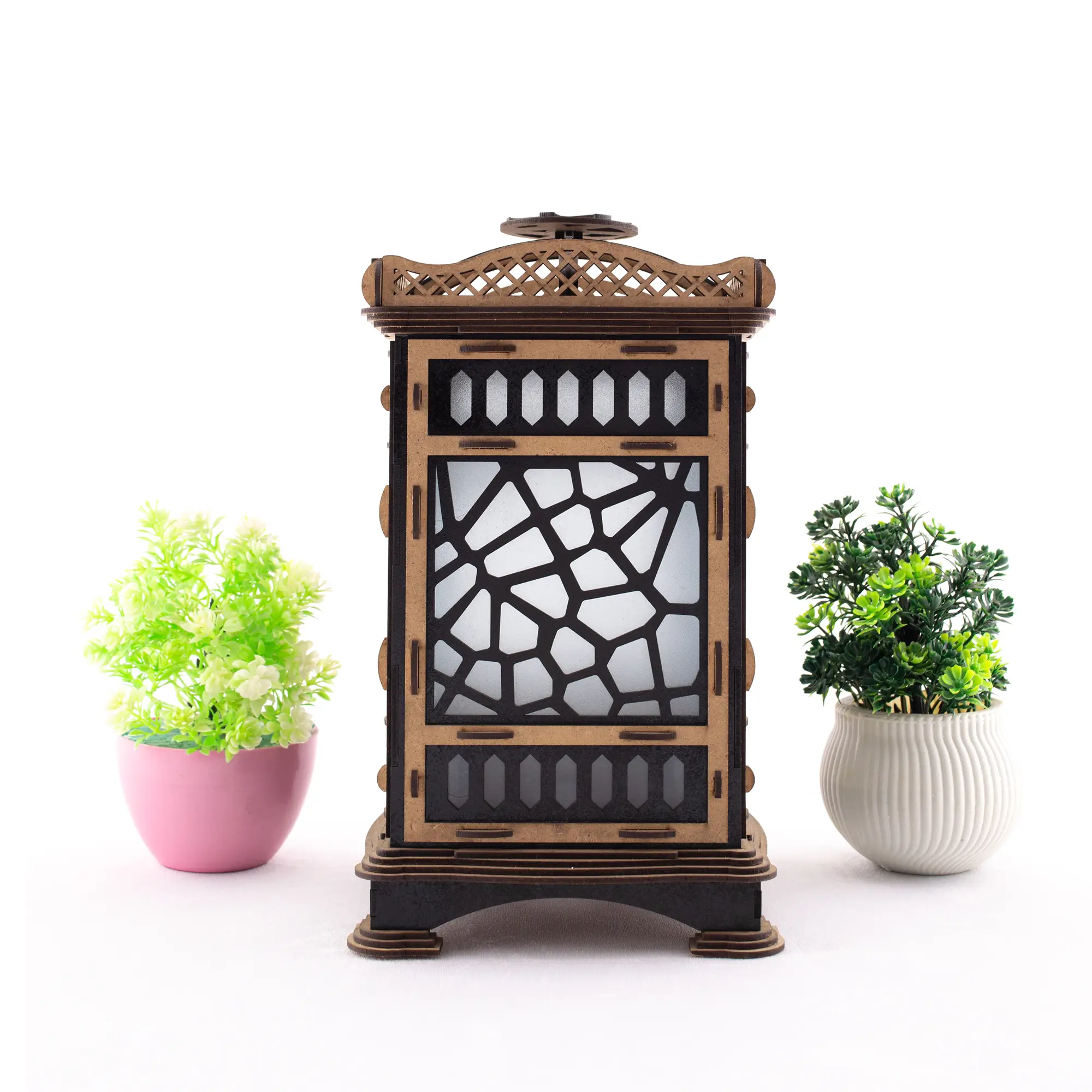 Mash'al-e-Noor (Article 1)